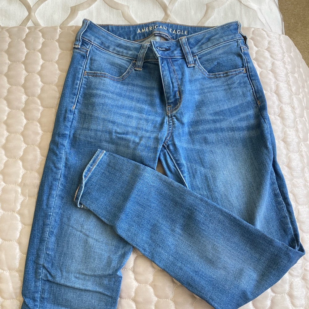 AE JEGGING SIZE 4 SHORT